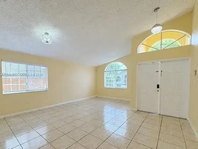 15339 SW 32nd Ter # 0, Miami FL 33185 photo 2