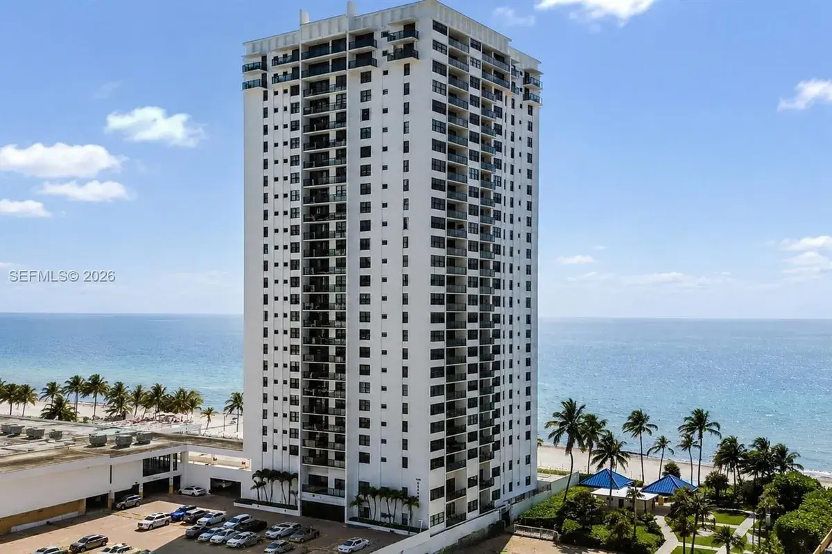 2301 S Ocean Dr # 1006, Hollywood FL 33019