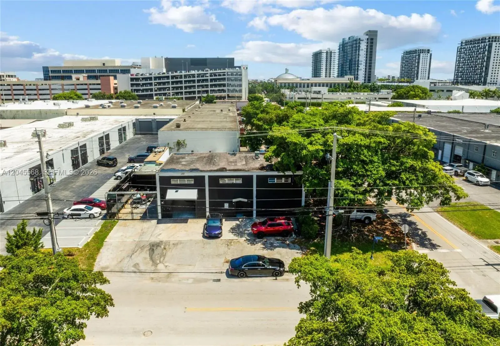 5571 NW 84th Ave, Doral FL 33166