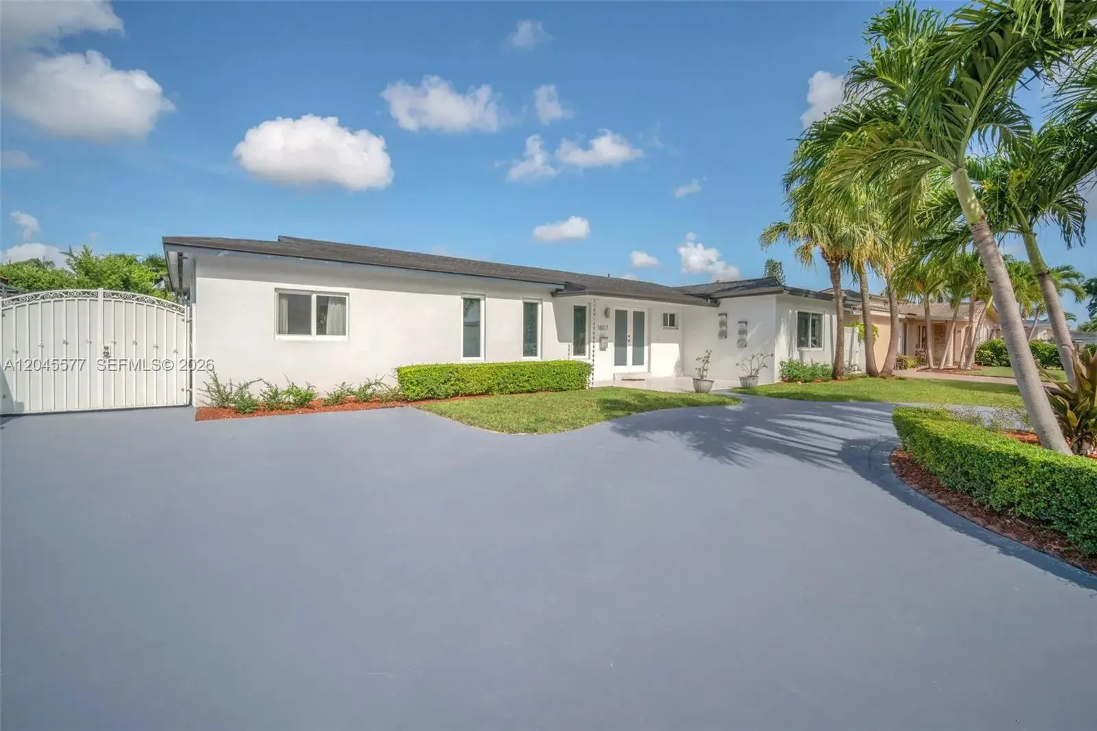 1807 SW 102nd Pl, Miami FL 33165