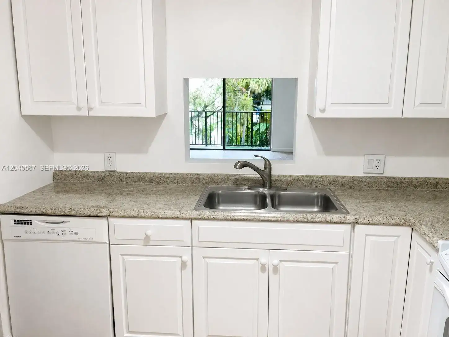11925 NE 2nd Ave # B315, North Miami FL 33161 photo 2