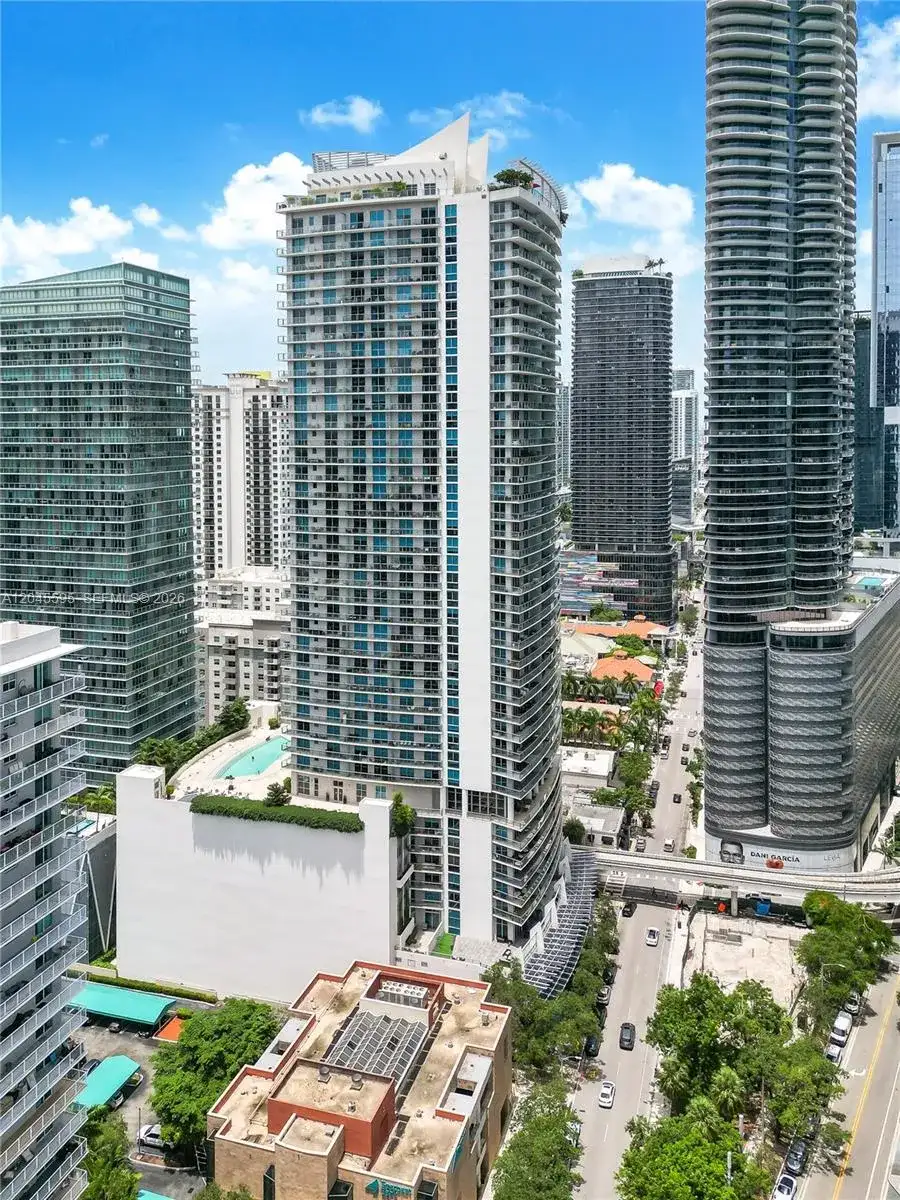1100 S Miami Ave # 2504, Miami FL 33130 photo 5