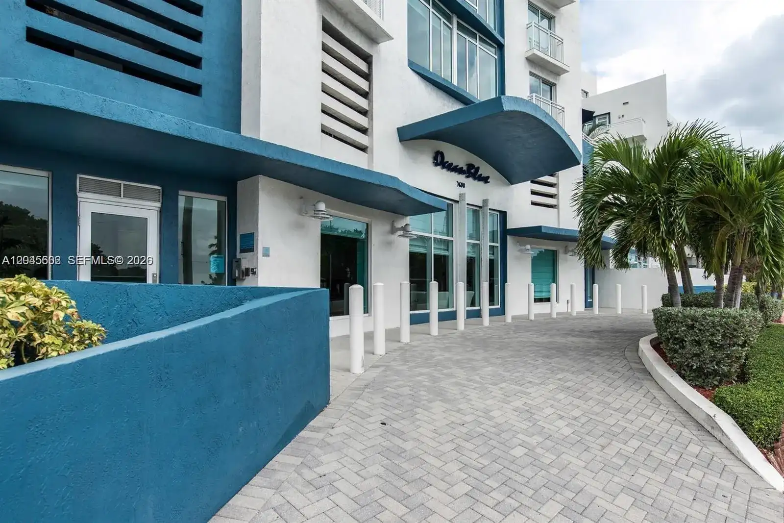 7600 Collins Ave # 712, Miami Beach FL 33141 photo 2