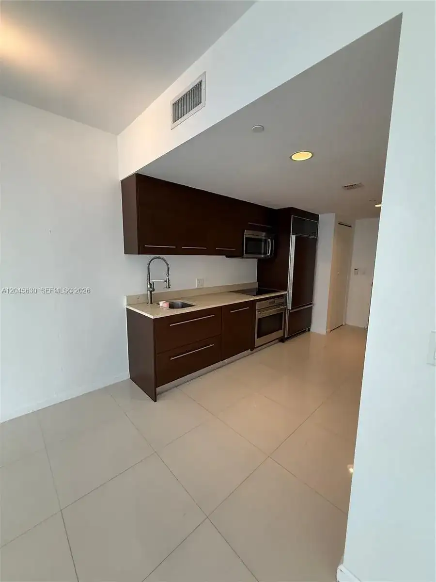 495 Brickell Ave # 3106, Miami FL 33131 photo 5