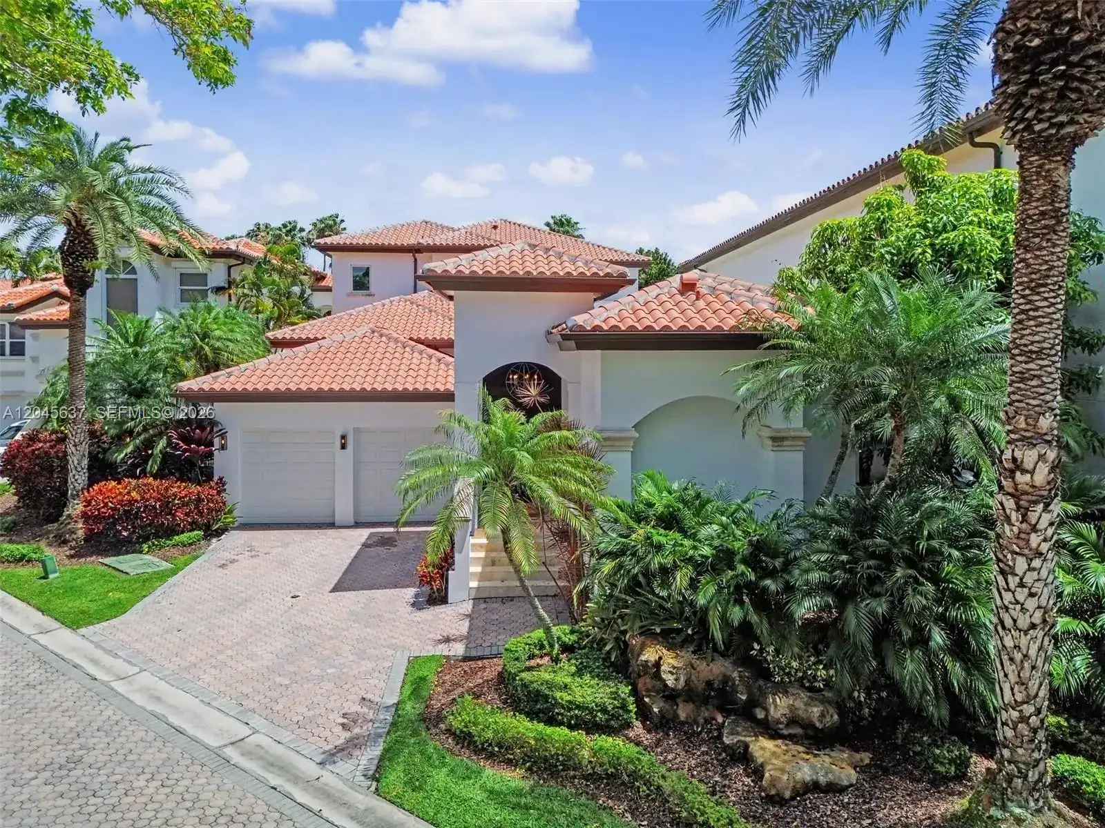 13689 Deering Bay Dr, Coral Gables FL 33158 photo 3
