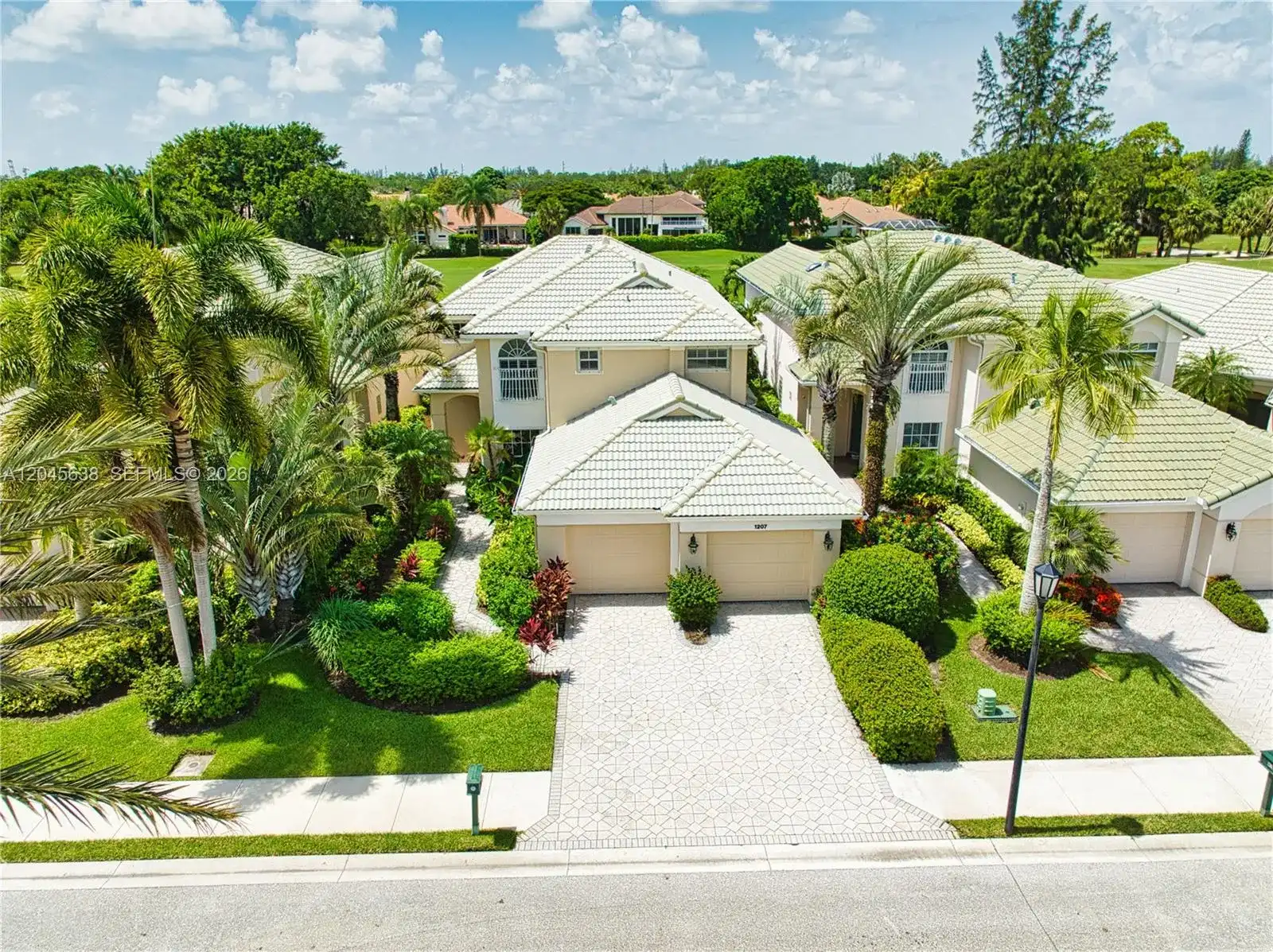 1207 General Pointe Trce, Palm Beach Gardens FL 33418