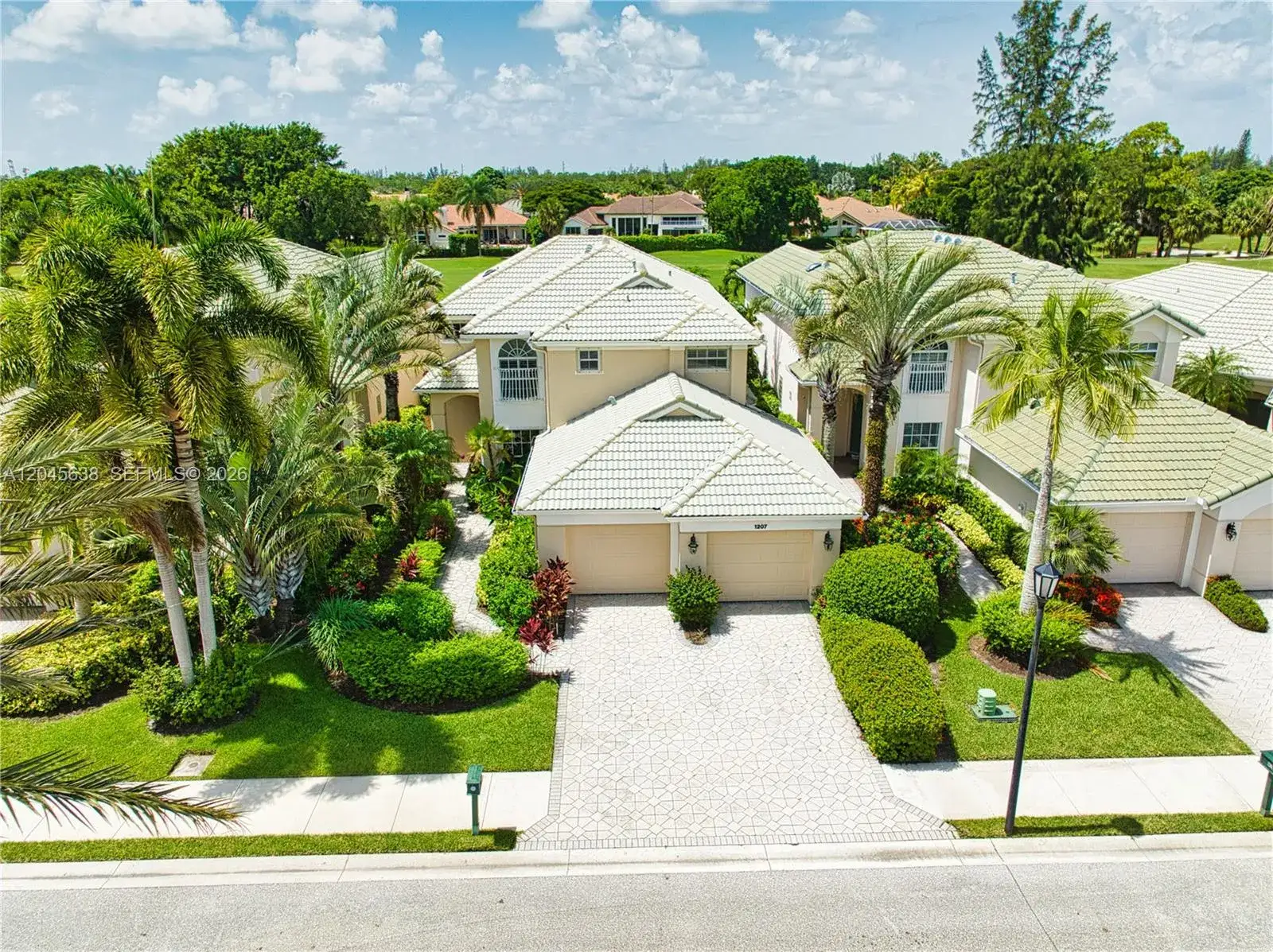 1207 General Pointe Trce, Palm Beach Gardens FL 33418