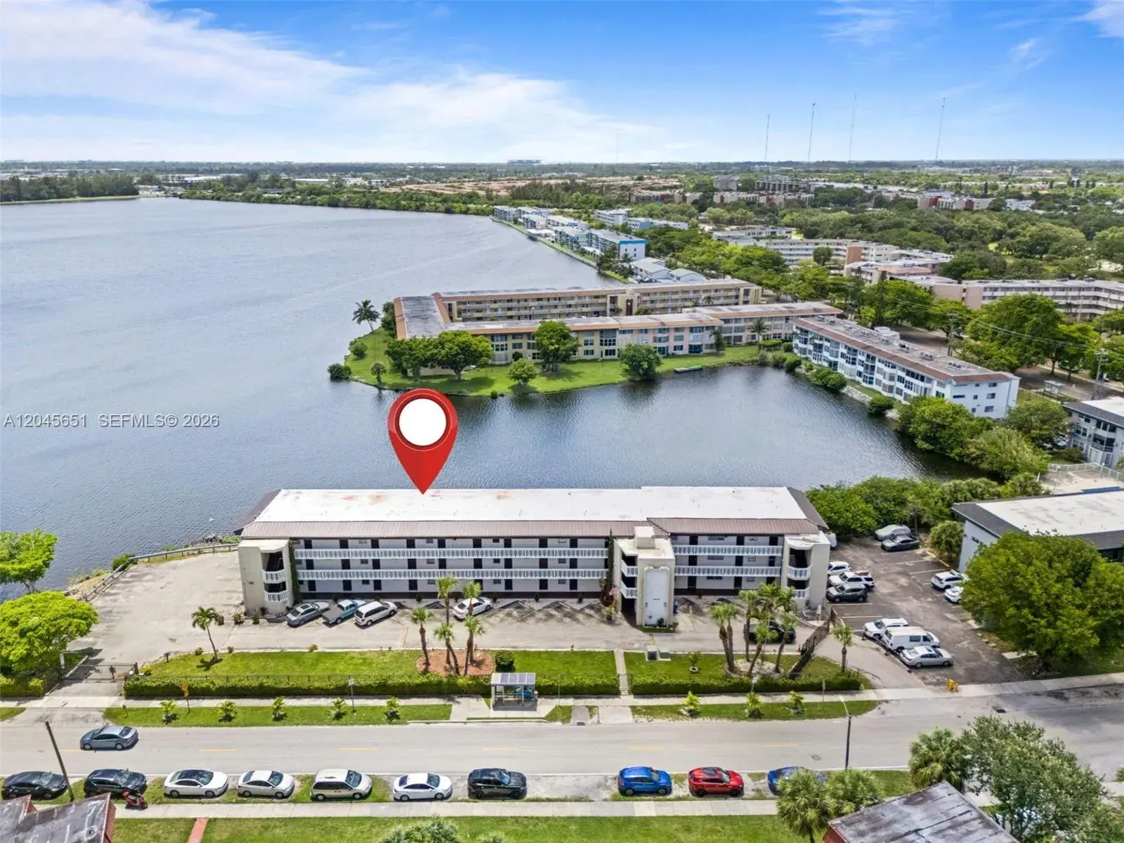 18900 NE 14th Ave # D106, Miami FL 33179