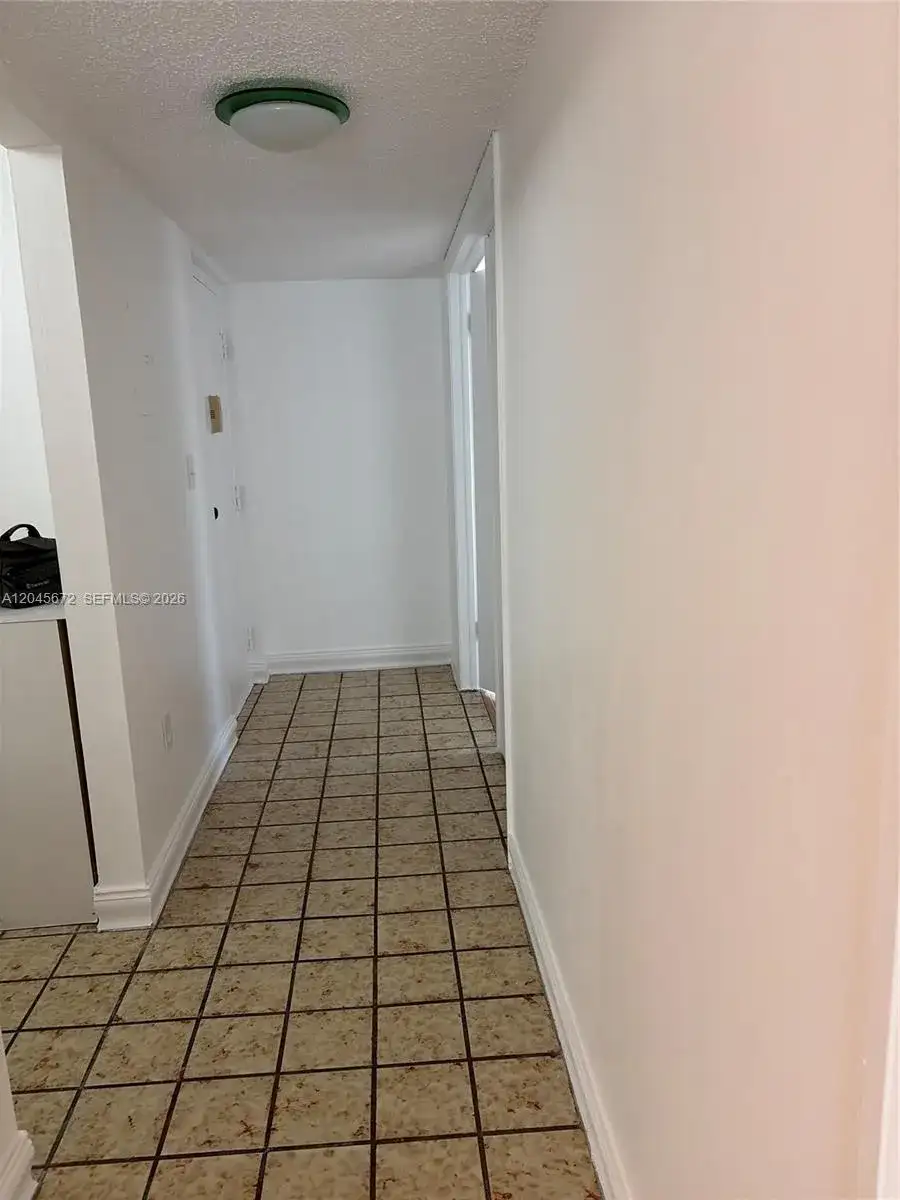 1150 Collins Ave # 404, Miami Beach FL 33139 photo 3