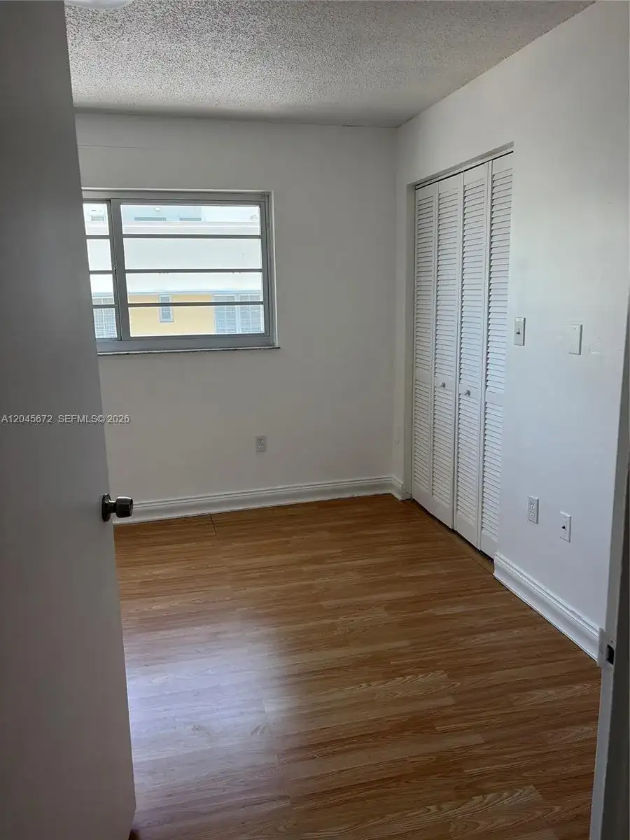 1150 Collins Ave # 404, Miami Beach FL 33139 photo 5