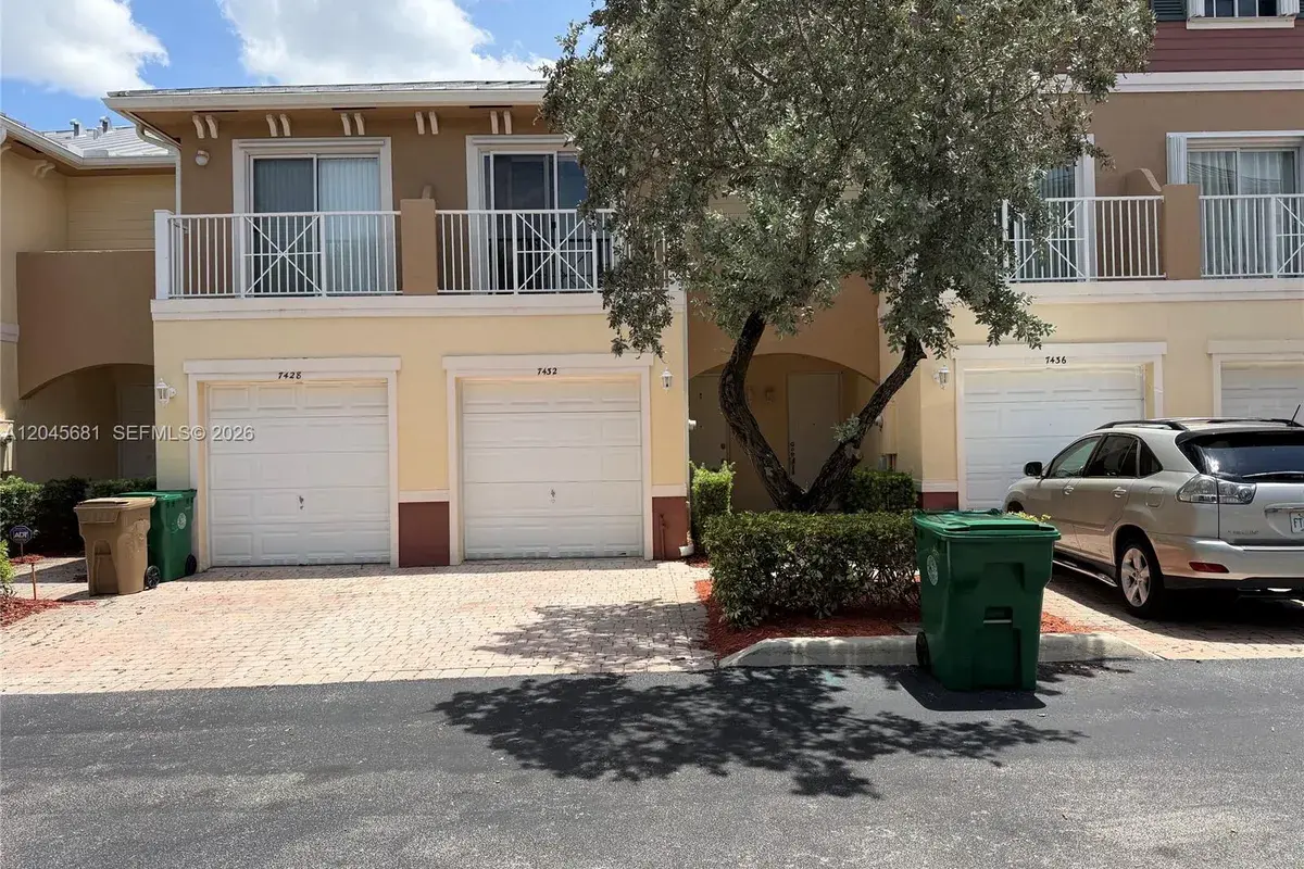 7432 Willow Grove Pl, Davie FL 33314
