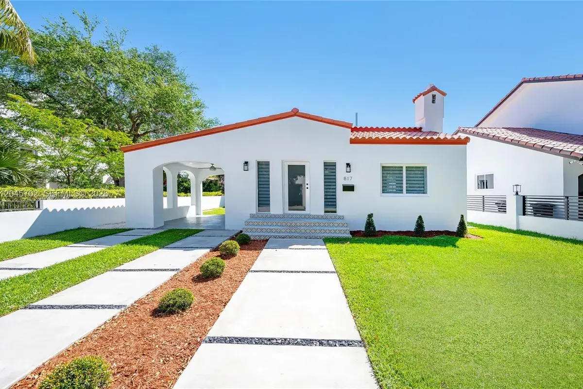 817 Columbus Blvd # 817, Coral Gables FL 33134