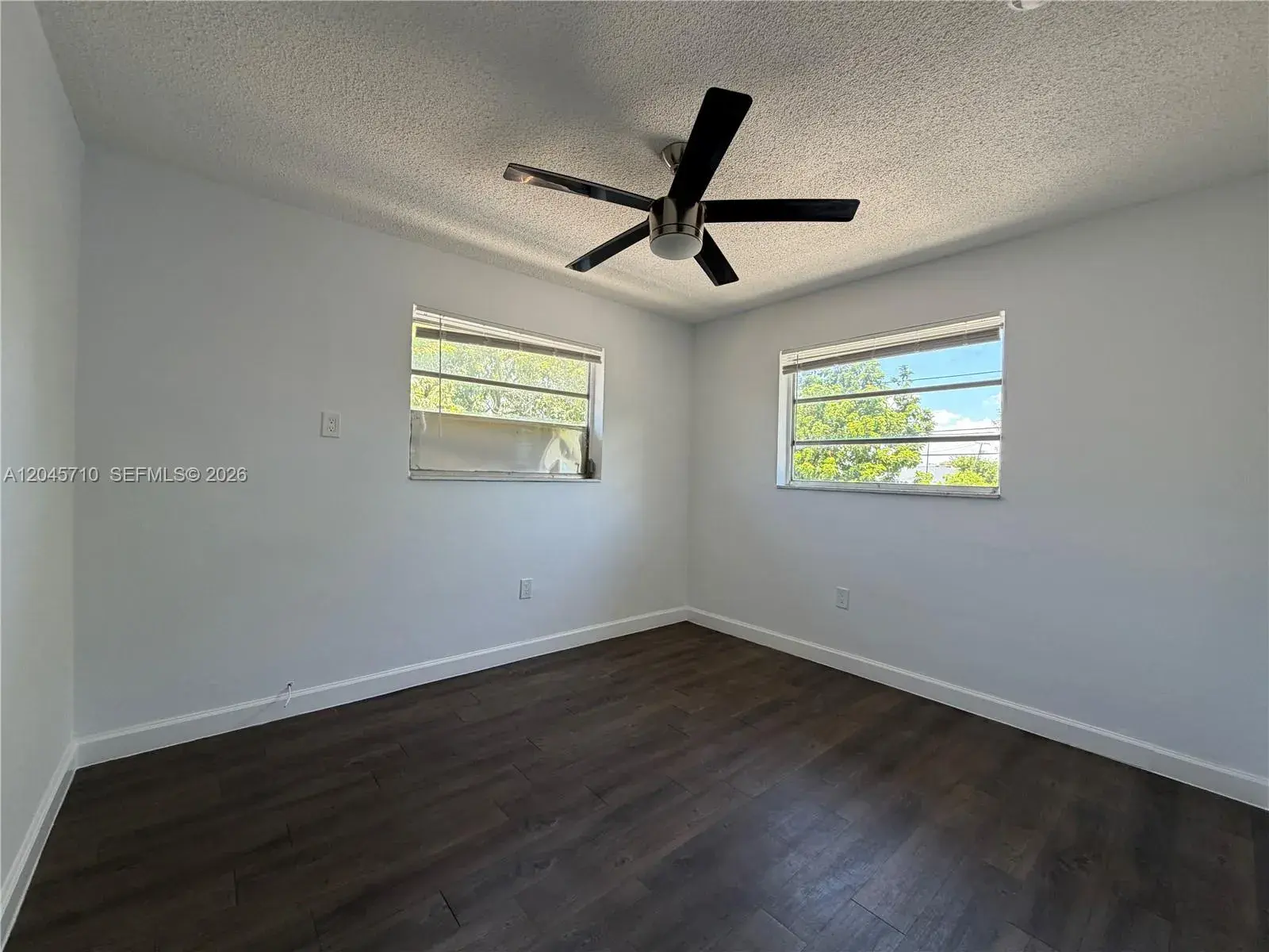 5954 NE 4th Ct # 6, Miami FL 33137