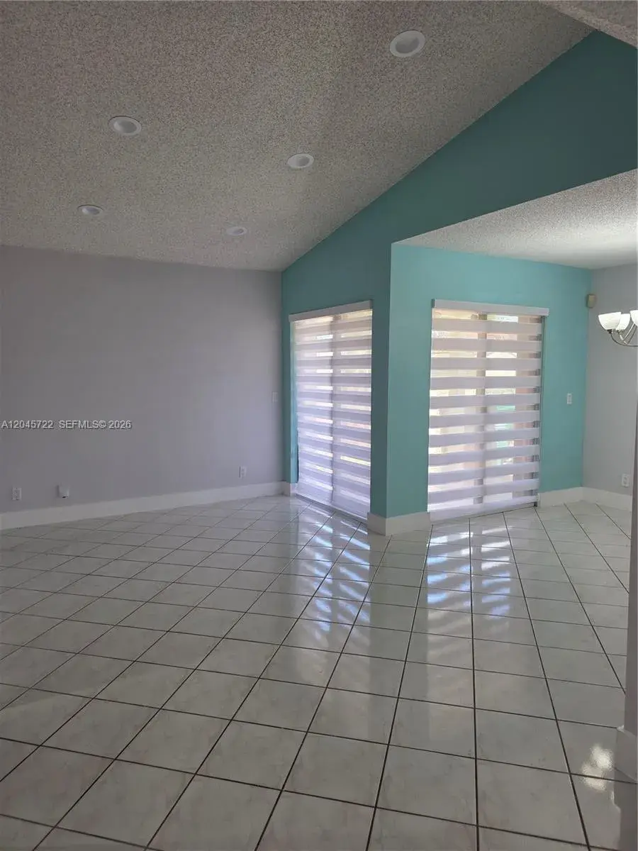 6119 NW 171st St # 6116, Hialeah FL 33015