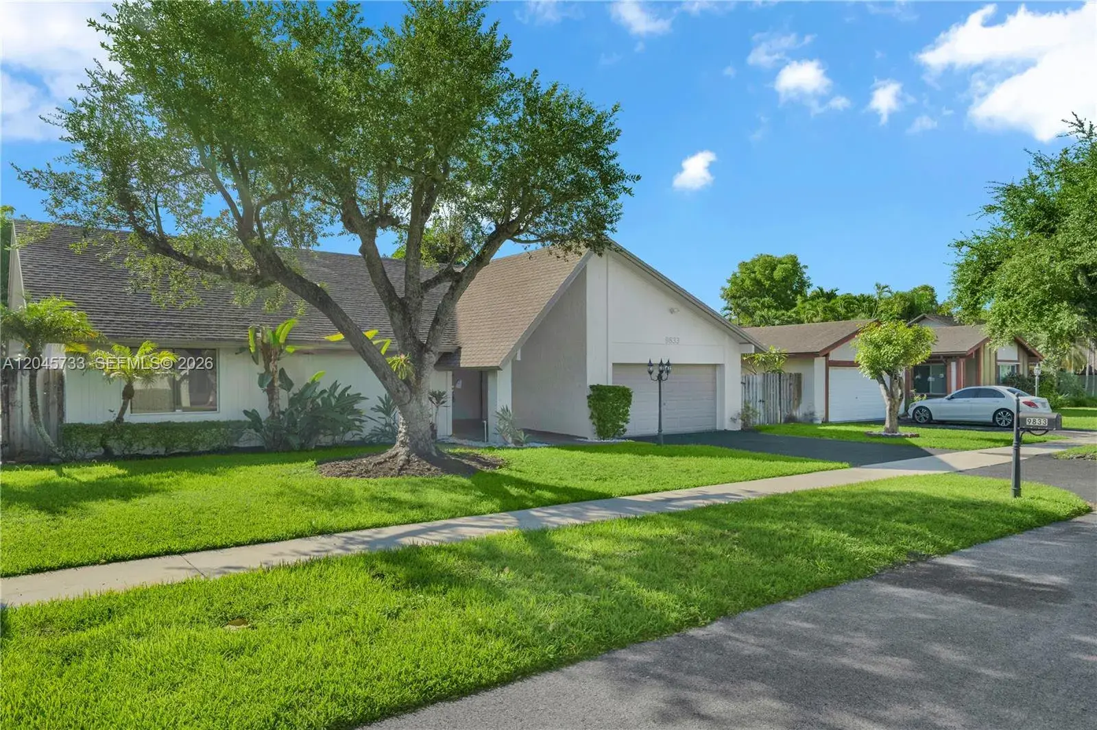 9833 SW 133rd Pl, Miami FL 33186