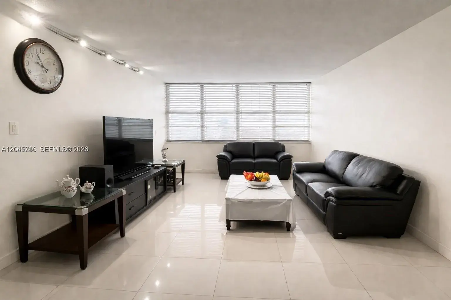 1351 NE Miami Gardens Dr # 511E, Miami FL 33179