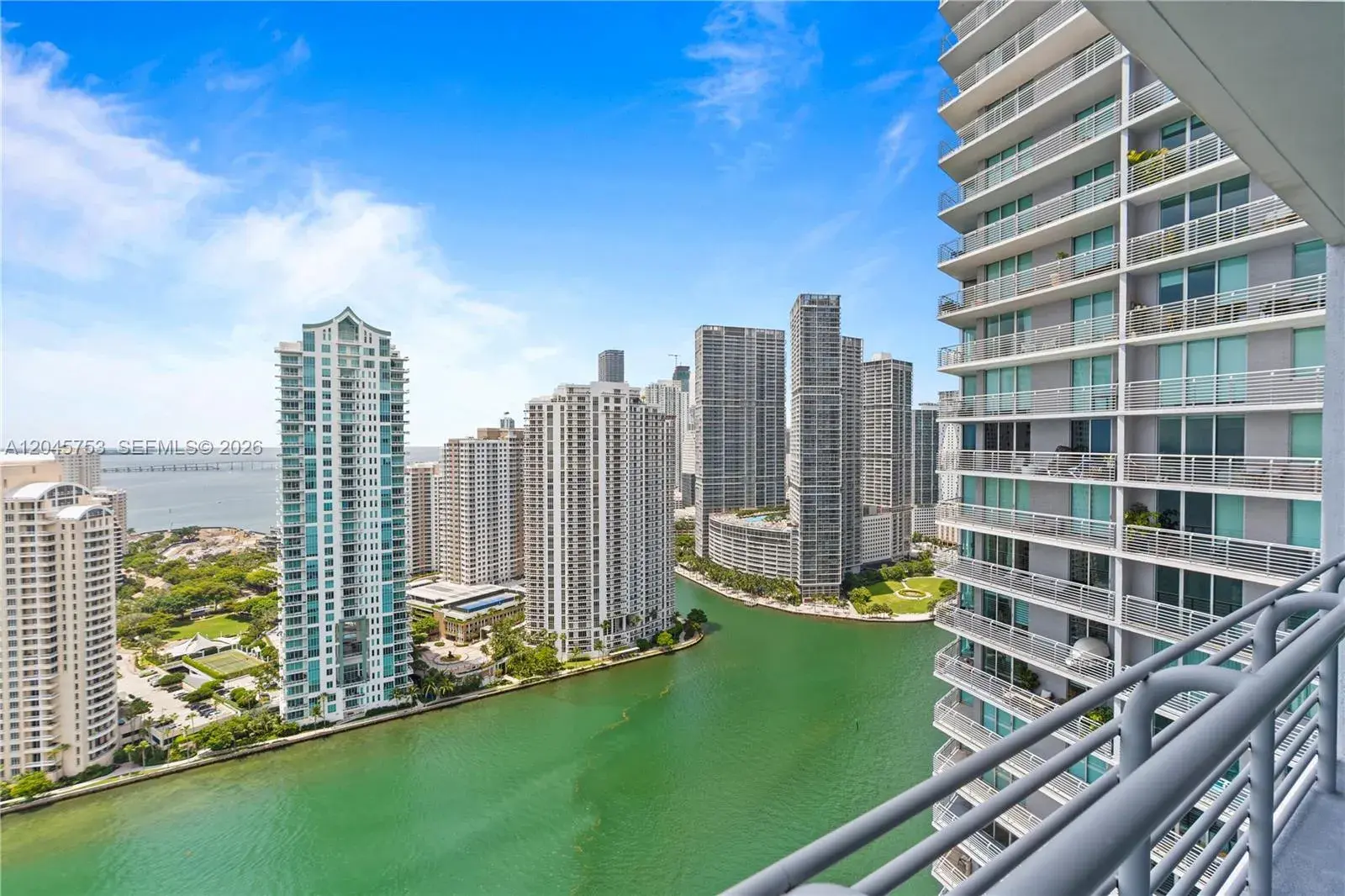 335 S Biscayne Blvd # 3503, Miami FL 33131