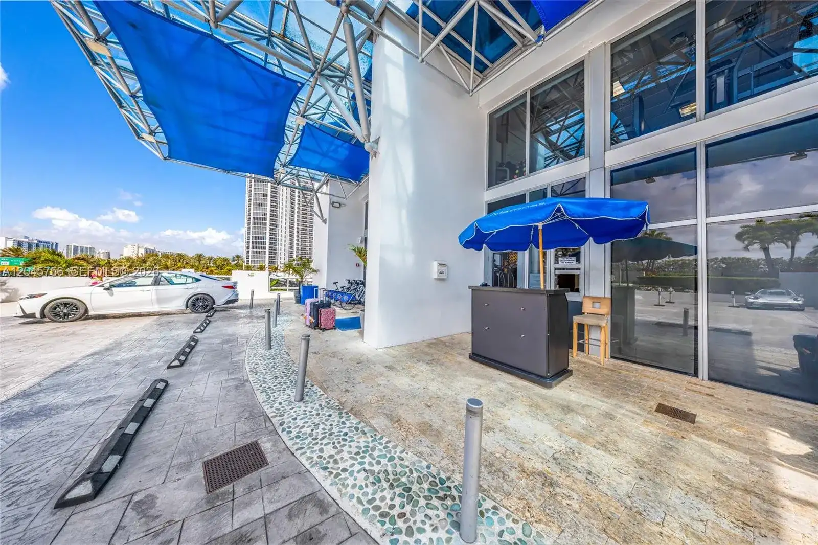 18683 Collins Ave # 1610, Sunny Isles Beach FL 33160 photo 4
