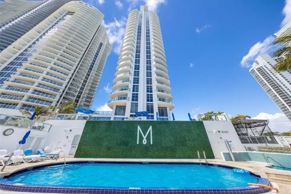 18683 Collins Ave # 1610, Sunny Isles Beach FL 33160