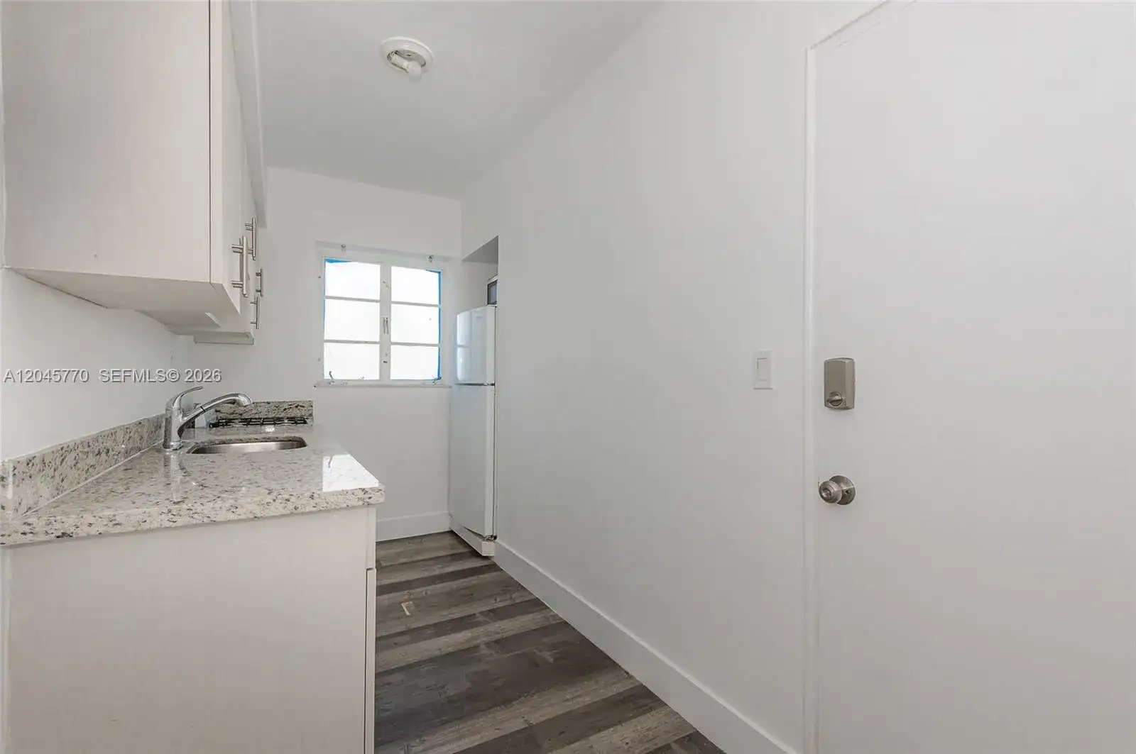 8340 Crespi Blvd # 20, Miami Beach FL 33141 photo 4