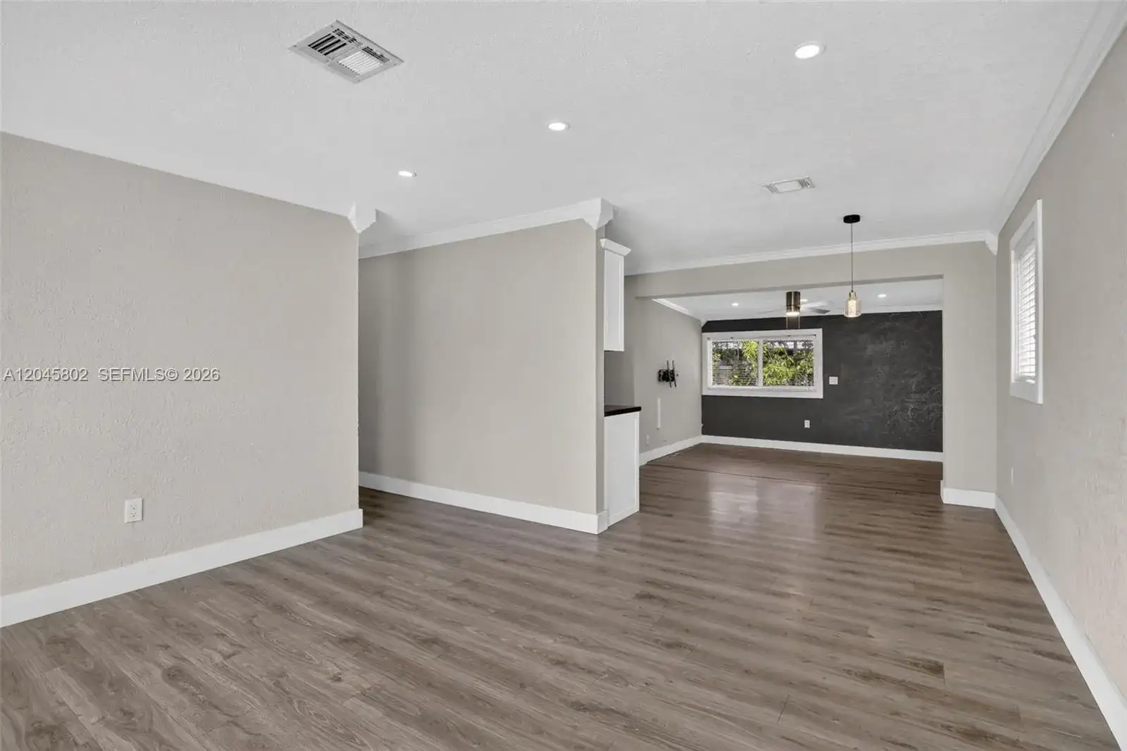 1300 N 70th Ter, Hollywood FL 33024 photo 3