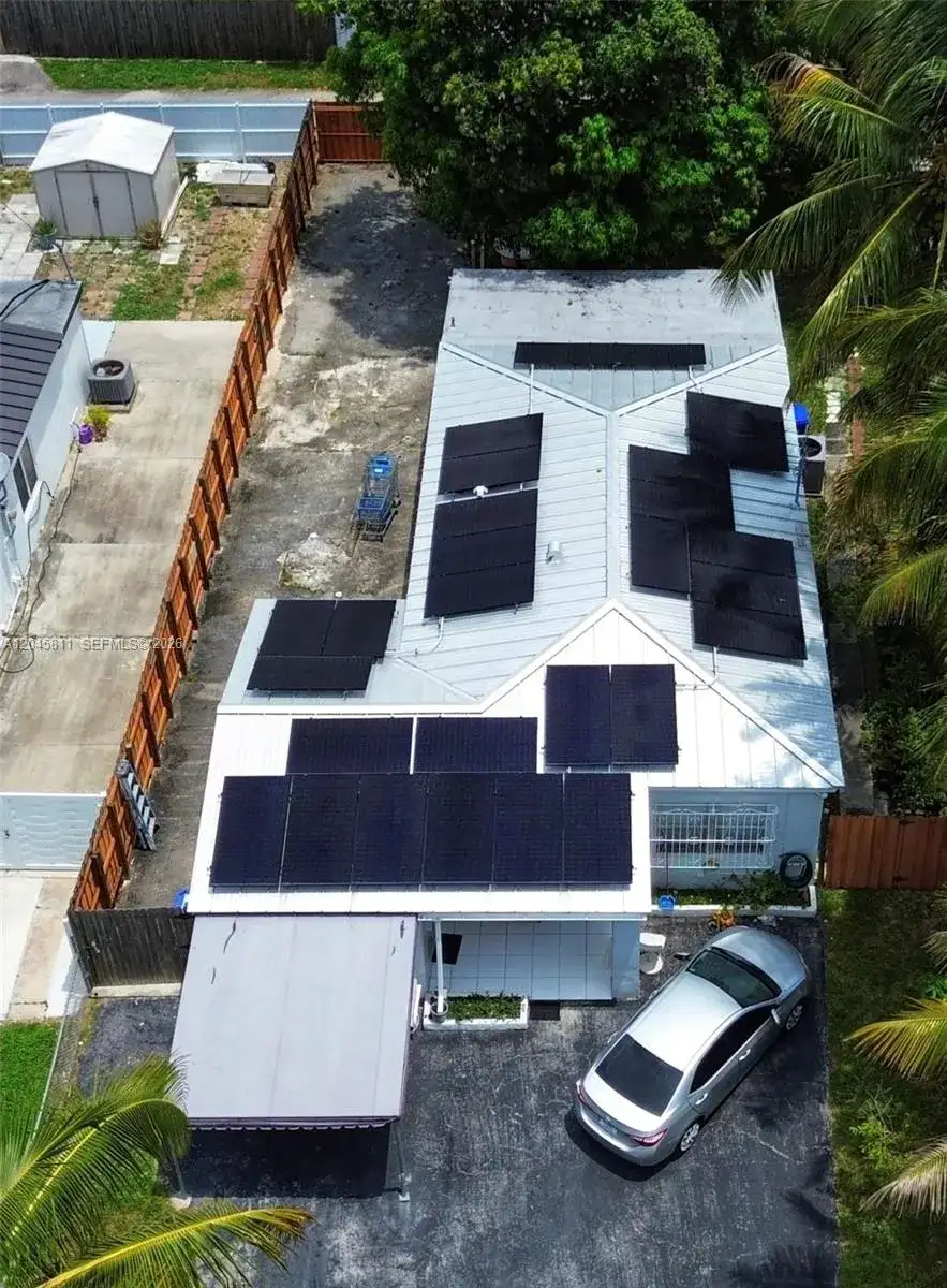 1445 NE 174th St, North Miami Beach FL 33162 photo 2