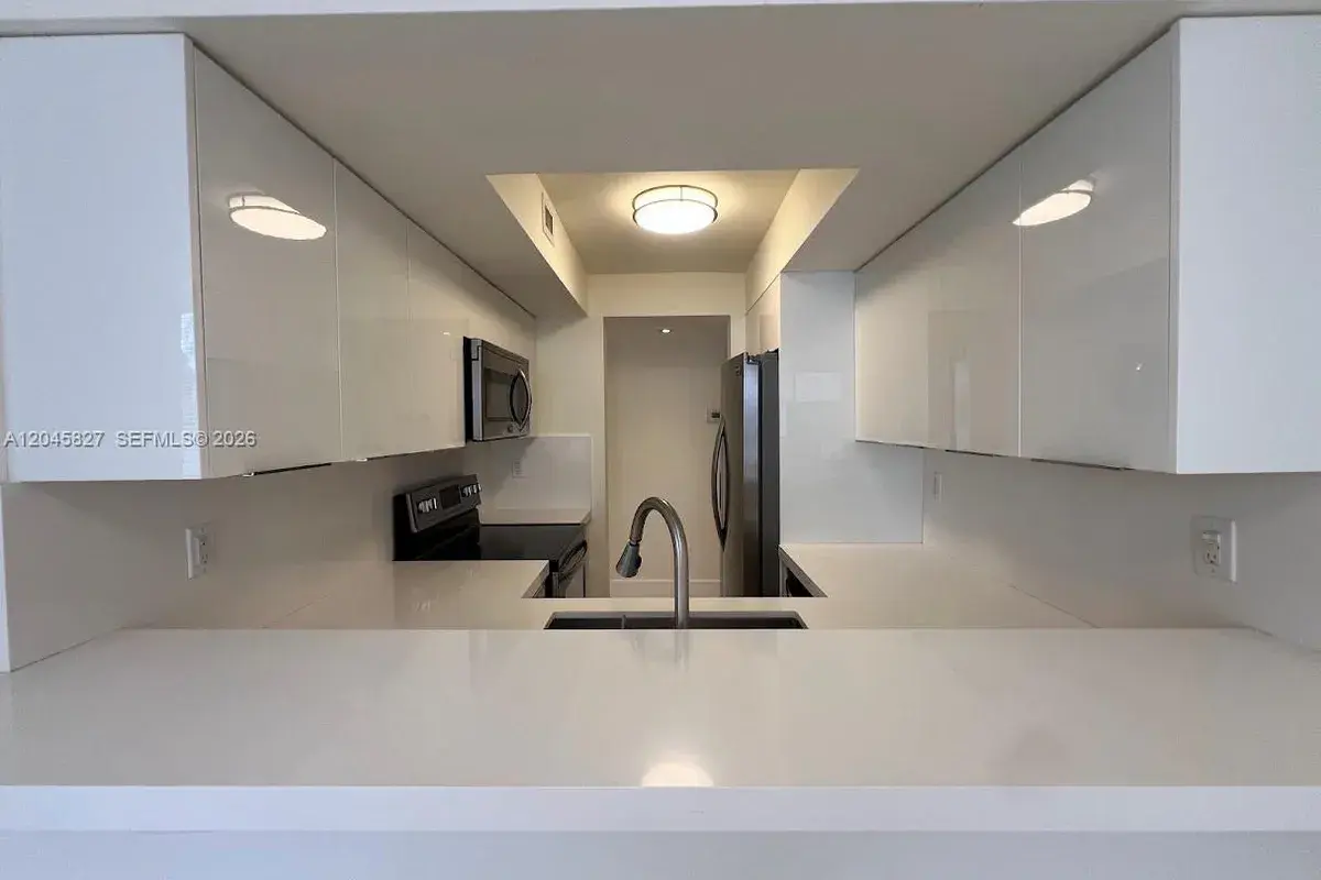 8205 SW 152nd Ave # 000, Miami FL 33193