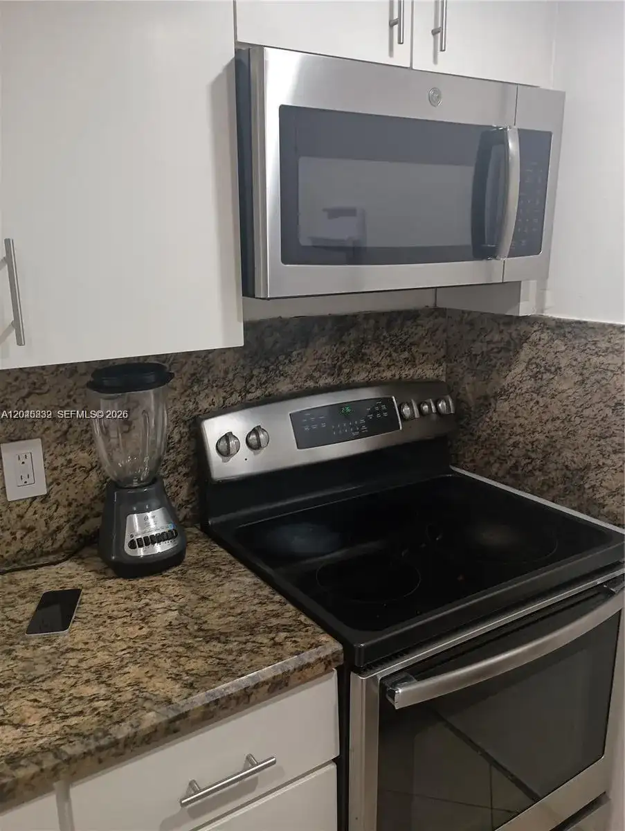 18100 Atlantic Blvd # 312, Sunny Isles Beach FL 33160 photo 5