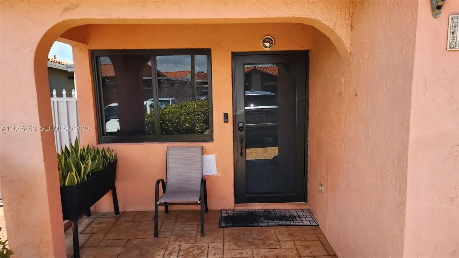 2588 W 64th St, Hialeah FL 33016 photo 2