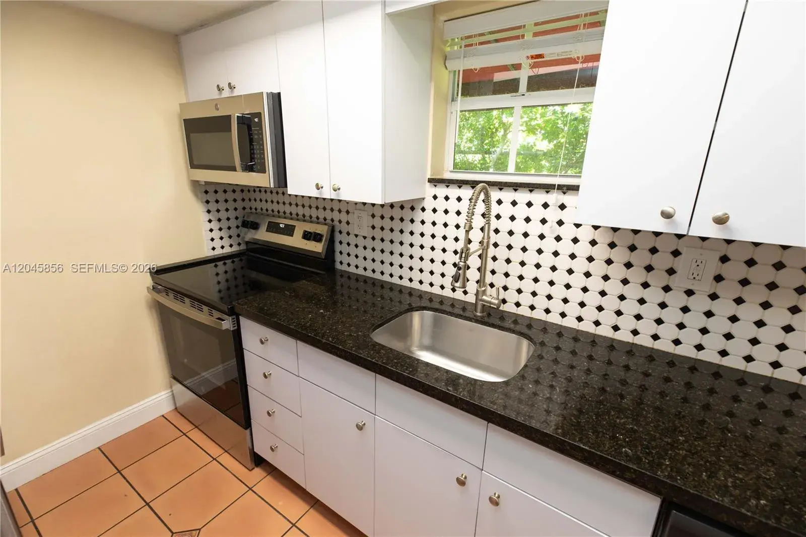 2945 Day Ave # 2953, Miami FL 33133