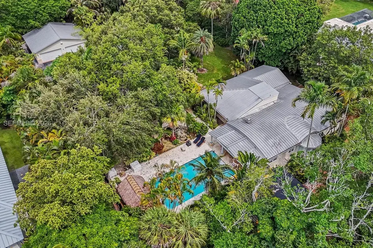 13470 SW 67th Ave, Pinecrest FL 33156
