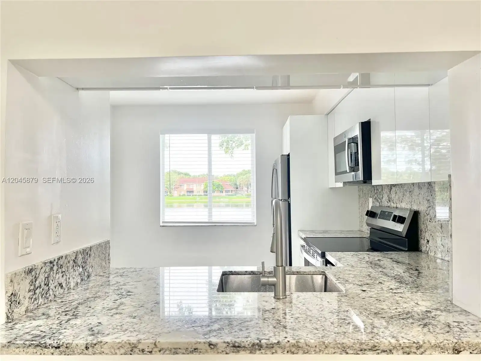 842 NW 92nd Ave # 842, Plantation FL 33324