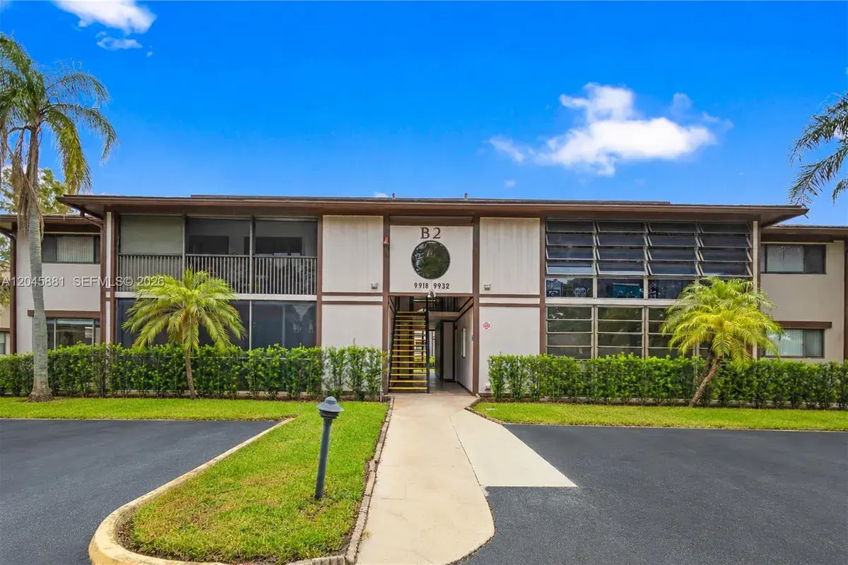 9930 S Belfort Cir # 105, Tamarac FL 33321