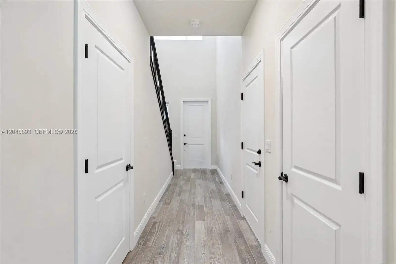 1636 Trailhead Ter, Hollywood FL 33021 photo 5