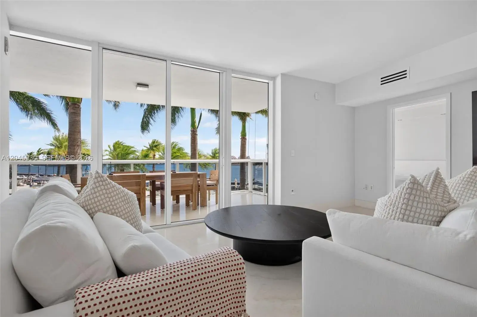 400 Alton Rd # 706, Miami Beach FL 33139