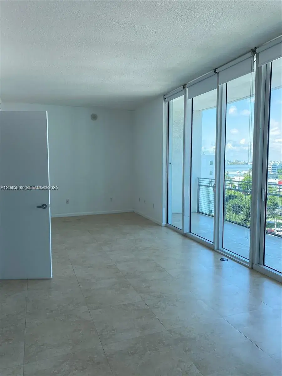 350 NE 24th St # 813, Miami FL 33137