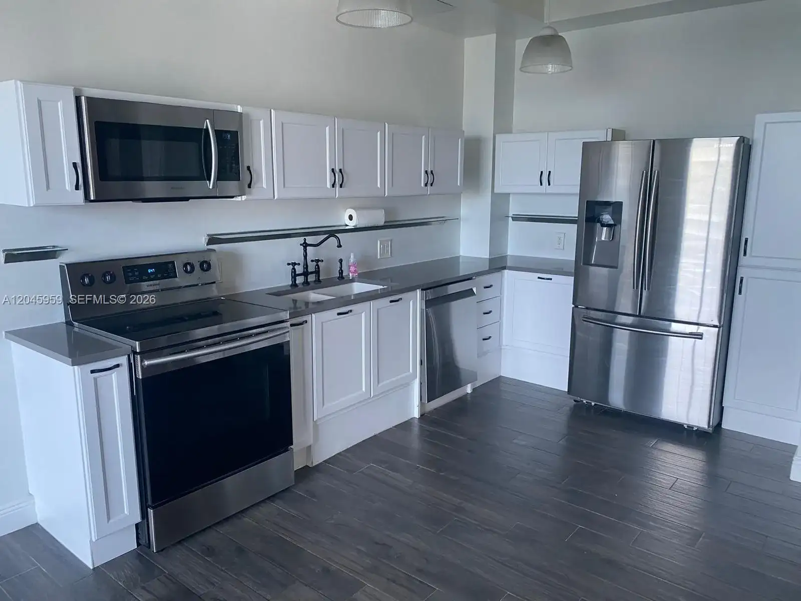 10 SW South River Dr # 1708, Miami FL 33130 photo 3
