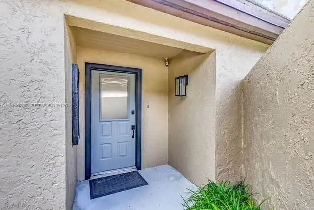 83 N Ironwood Way N, Palm Beach Gardens FL 33418 photo 4
