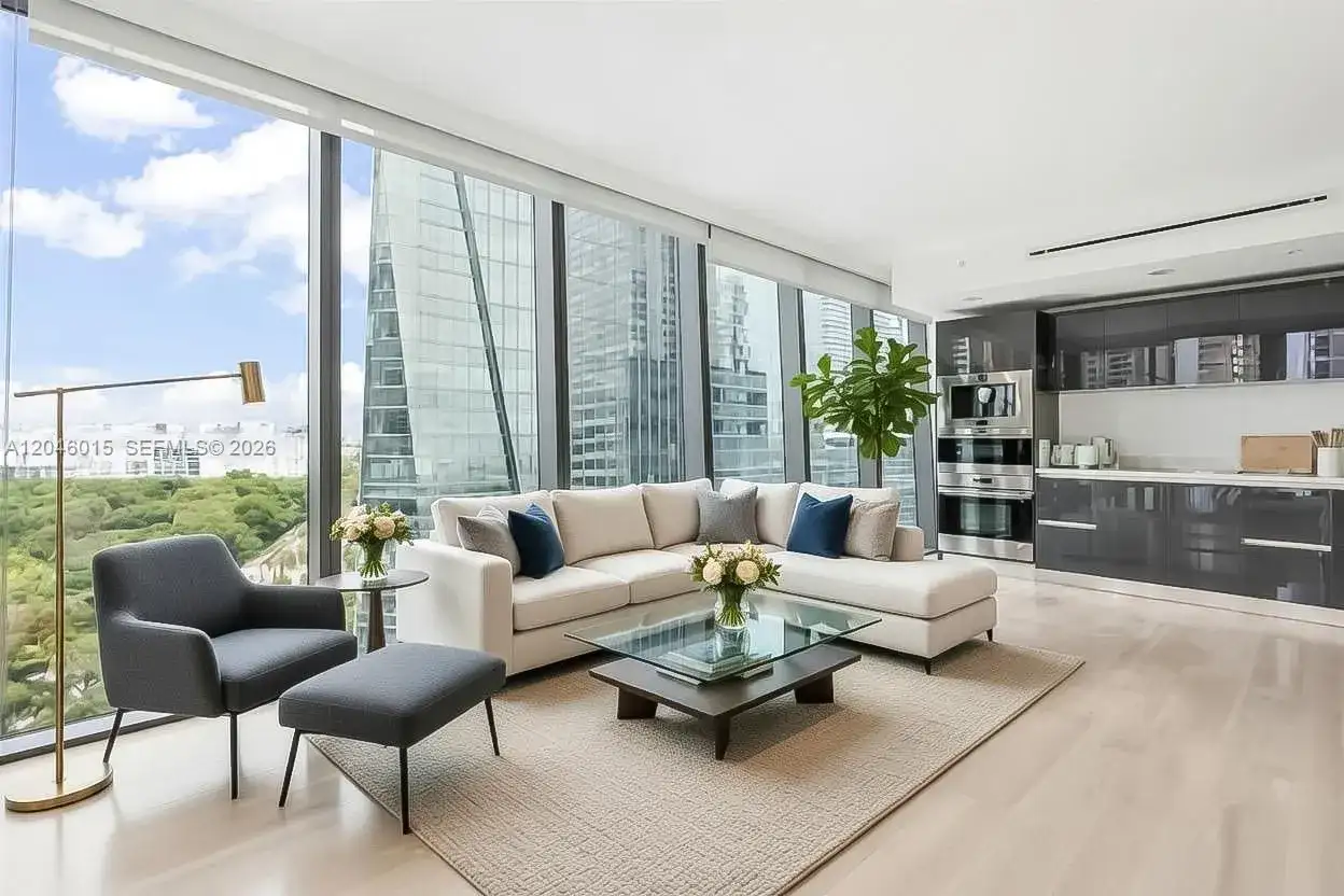 1451 Brickell Ave # 1404, Miami FL 33131 photo 3