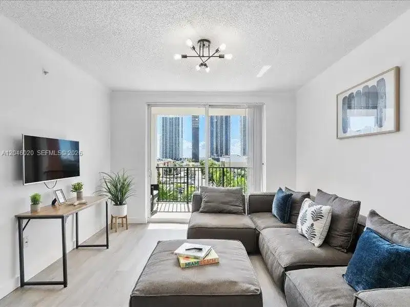 17100 N Bay Rd # 1717, Sunny Isles Beach FL 33160 photo 4