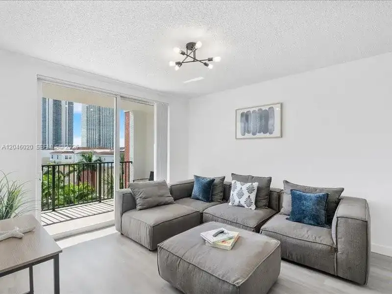 17100 N Bay Rd # 1717, Sunny Isles Beach FL 33160 photo 5