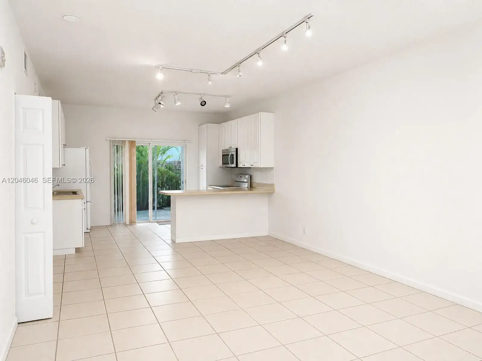 4950 Washington St # 4, Hollywood FL 33021 photo 5