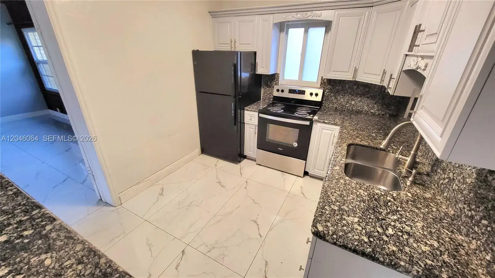 720 NE 5th St # 1, Hallandale Beach FL 33009 photo 3