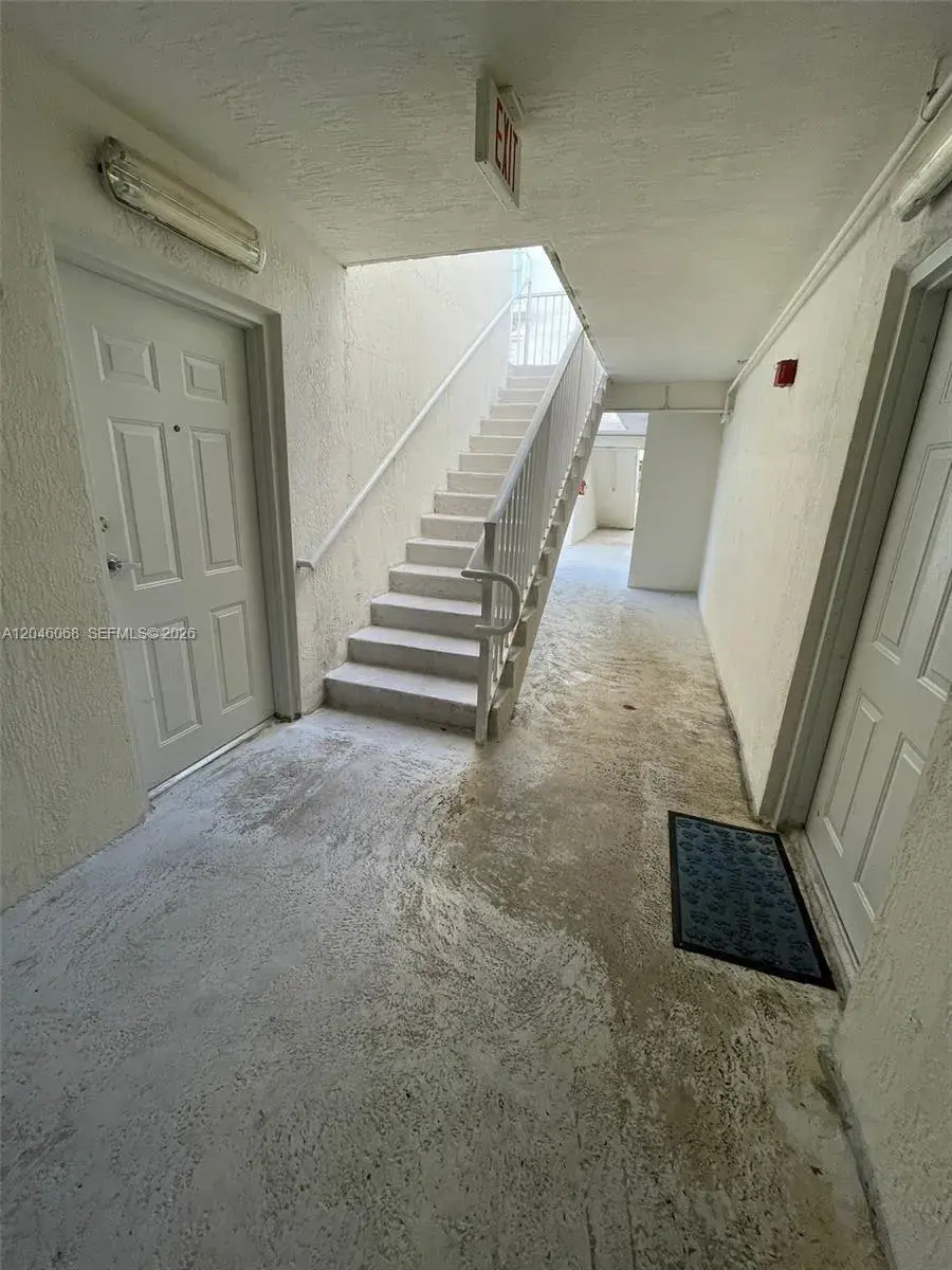 630 85th St # 102, Miami Beach FL 33141