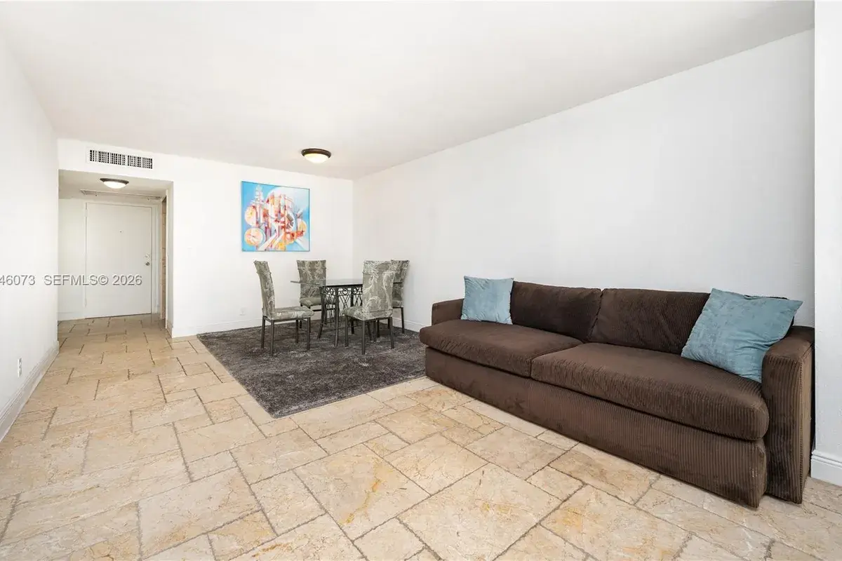 701 Three Islands Blvd # 206, Hallandale Beach FL 33009