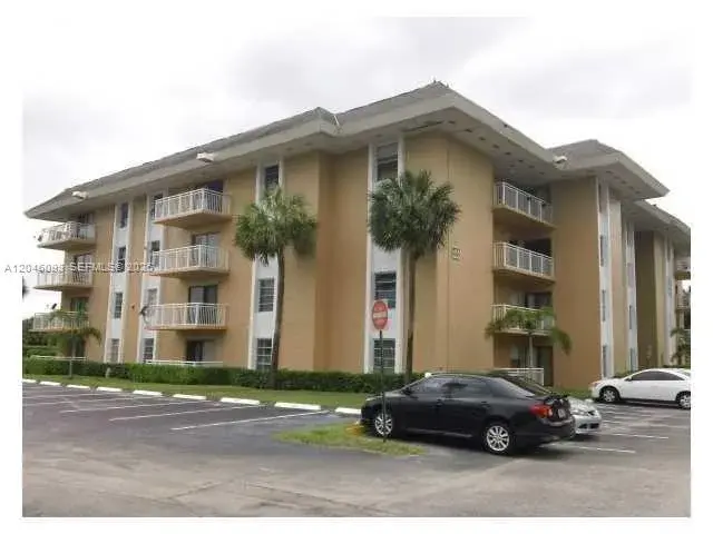 455 S Pine Island Rd # 306C, Plantation FL 33324
