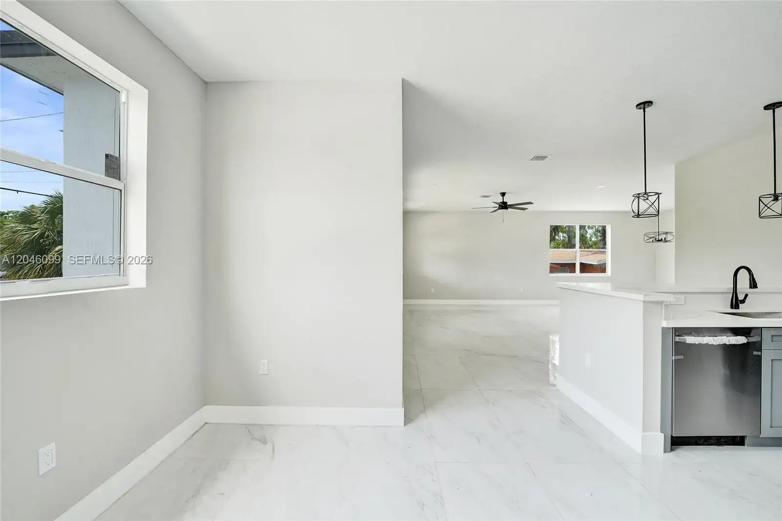 211 NW 14th Ct, Dania Beach FL 33004 photo 4