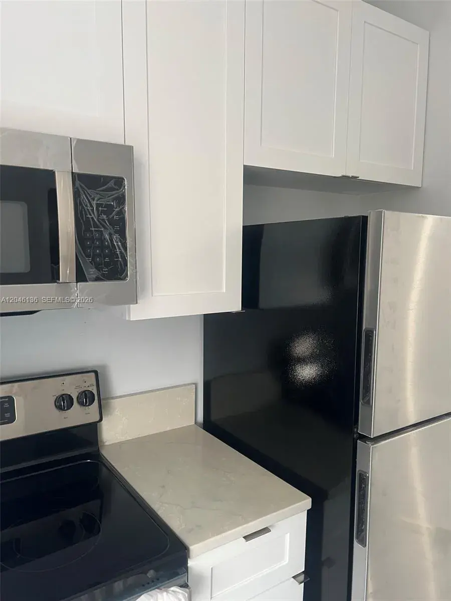 1450 SW 4th St # 4, Miami FL 33135