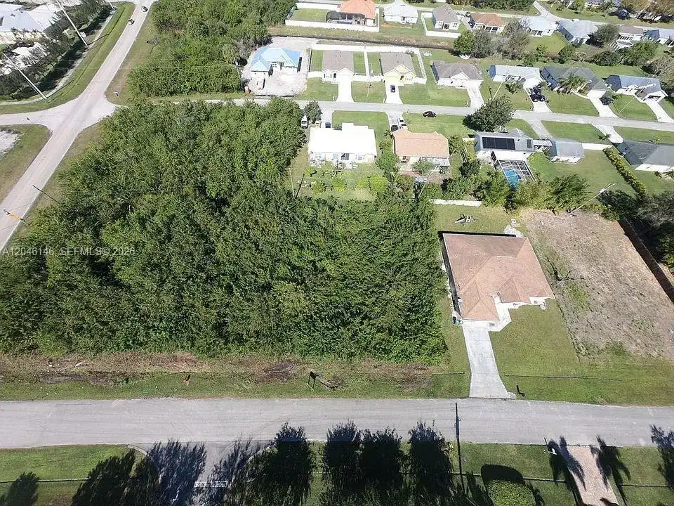 3757 Savona Blvd, Port St. Lucie FL 34953
