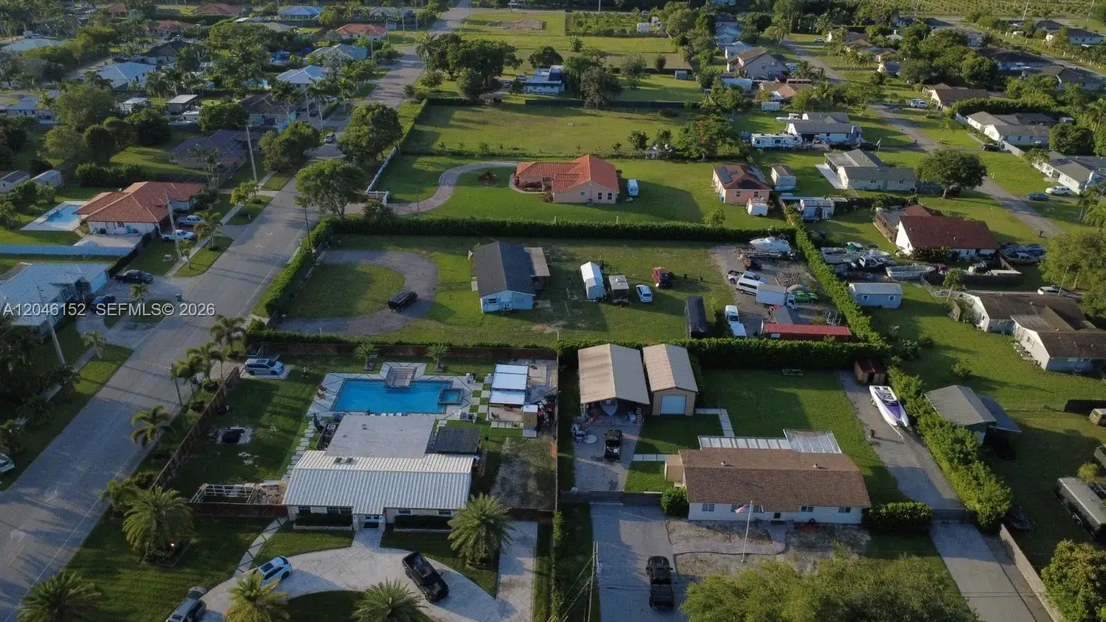 32305 SW 202nd Ave, Homestead FL 33030 photo 4